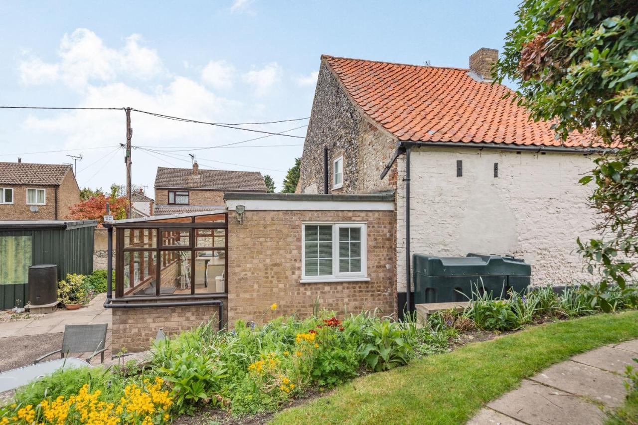 Violet Cottage Feltwell Exterior photo